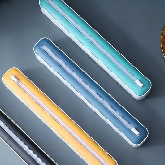 Kitchen Disposable Cling Film Cutter, Point Breaking Household Food Special Cutting Box, Suction Refrigerator Artifact